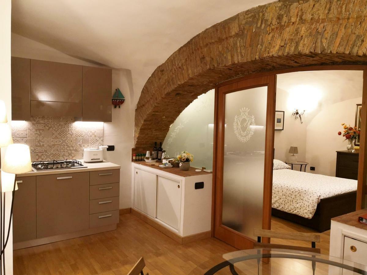 L' Arcata A Montesanto